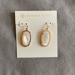 Kendra Scott Lee Rose Gold Drop Earrings in Ivory Pearl